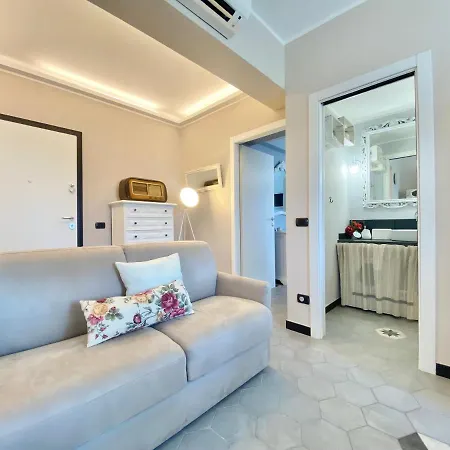 Casaviva - Le Vele Di Angela Apartment Genoa Exterior photo